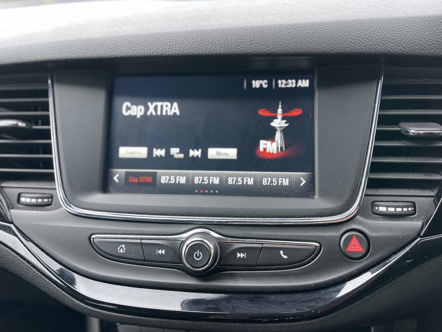 Used Vauxhall Astra 2017 for sale - 76666168: Photo 52