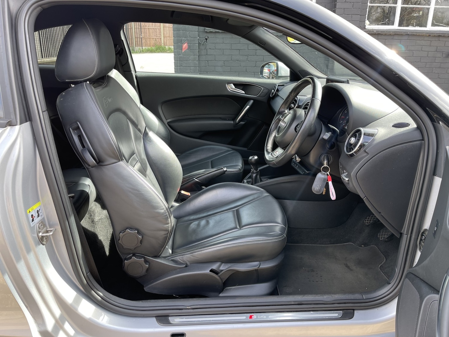 Used Audi A1 2014 for sale - 77962032: Photo 38