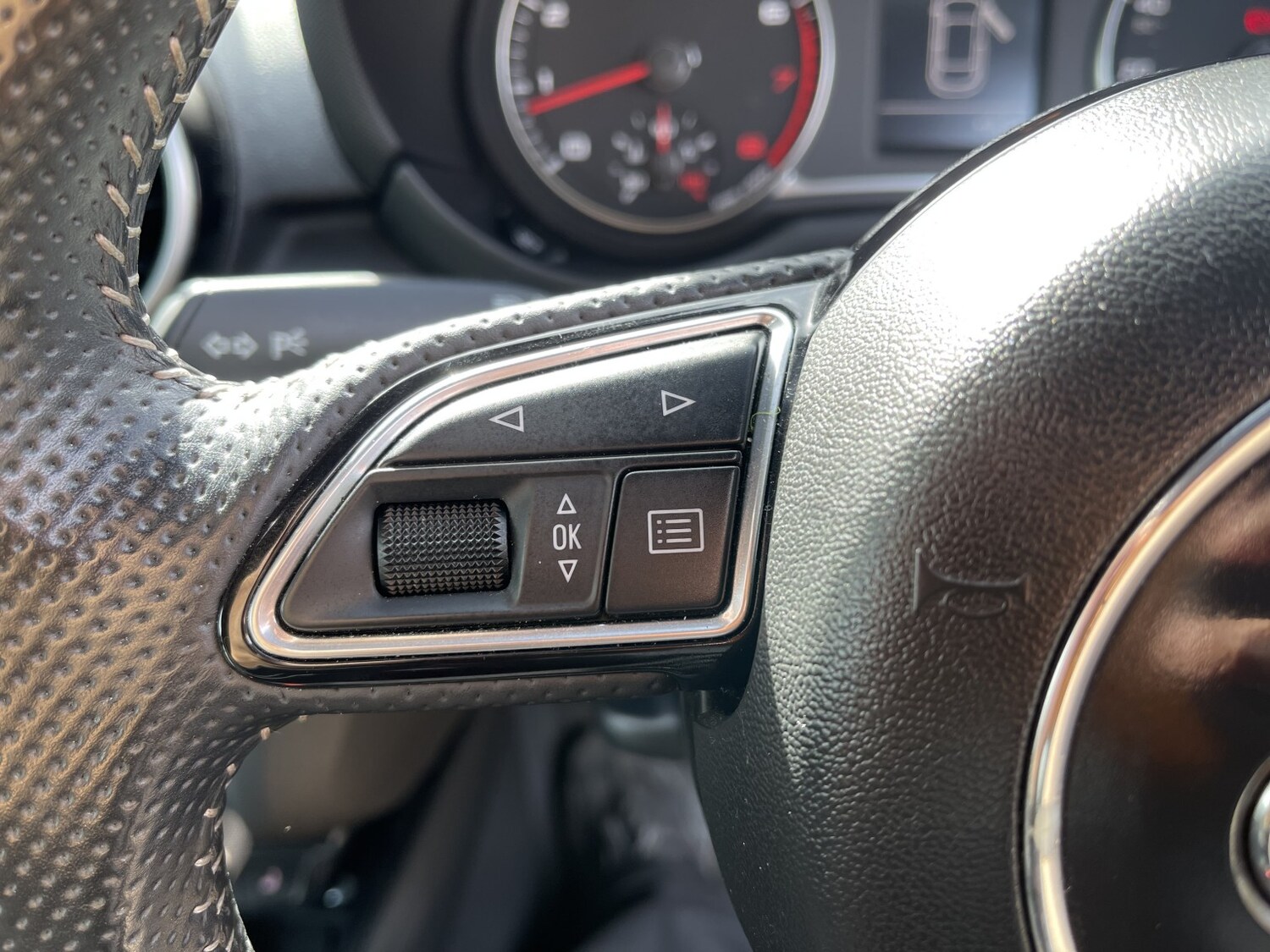 Used Audi A1 2014 for sale - 77962032: Photo 44