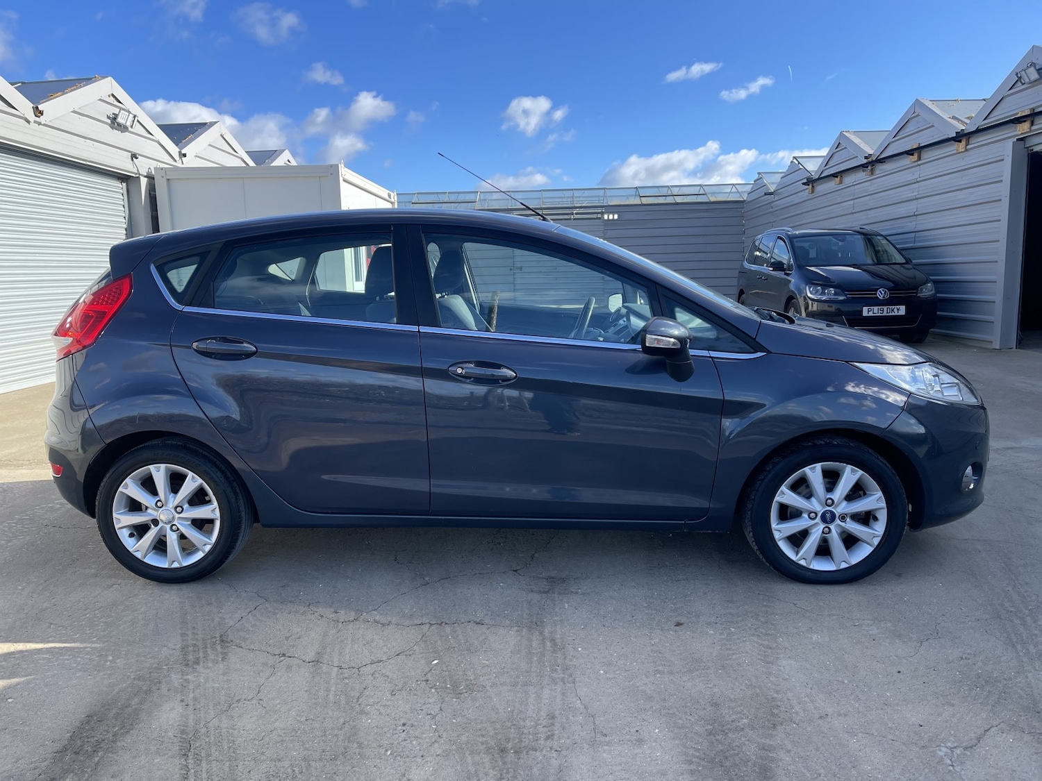 Used Ford Fiesta 2011 for sale - 77632504: Photo 21