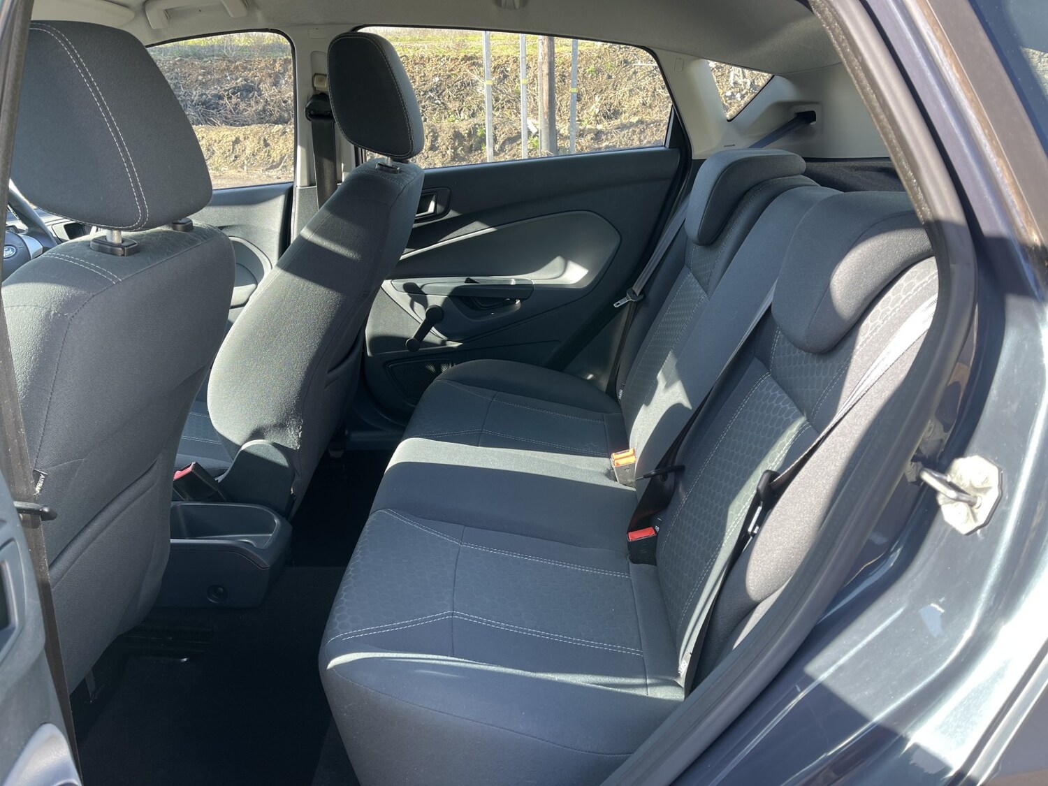 Used Ford Fiesta 2011 for sale - 77632504: Photo 34