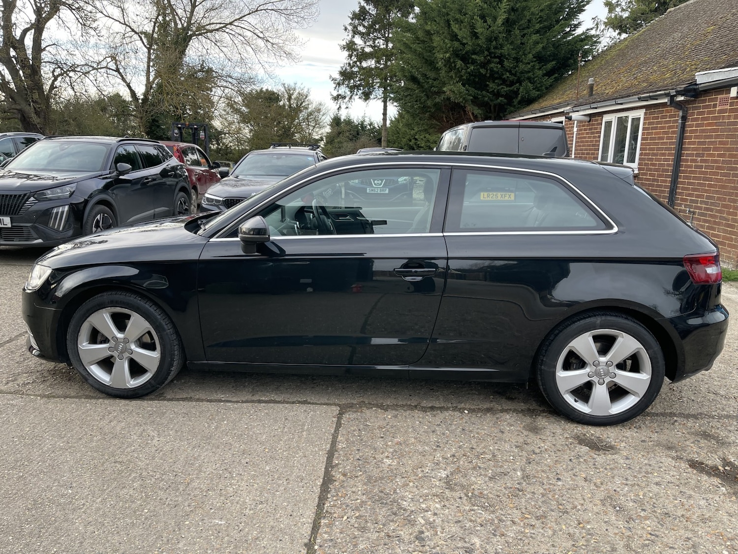 Used Audi A3 2015 for sale - 77881098: Photo 25