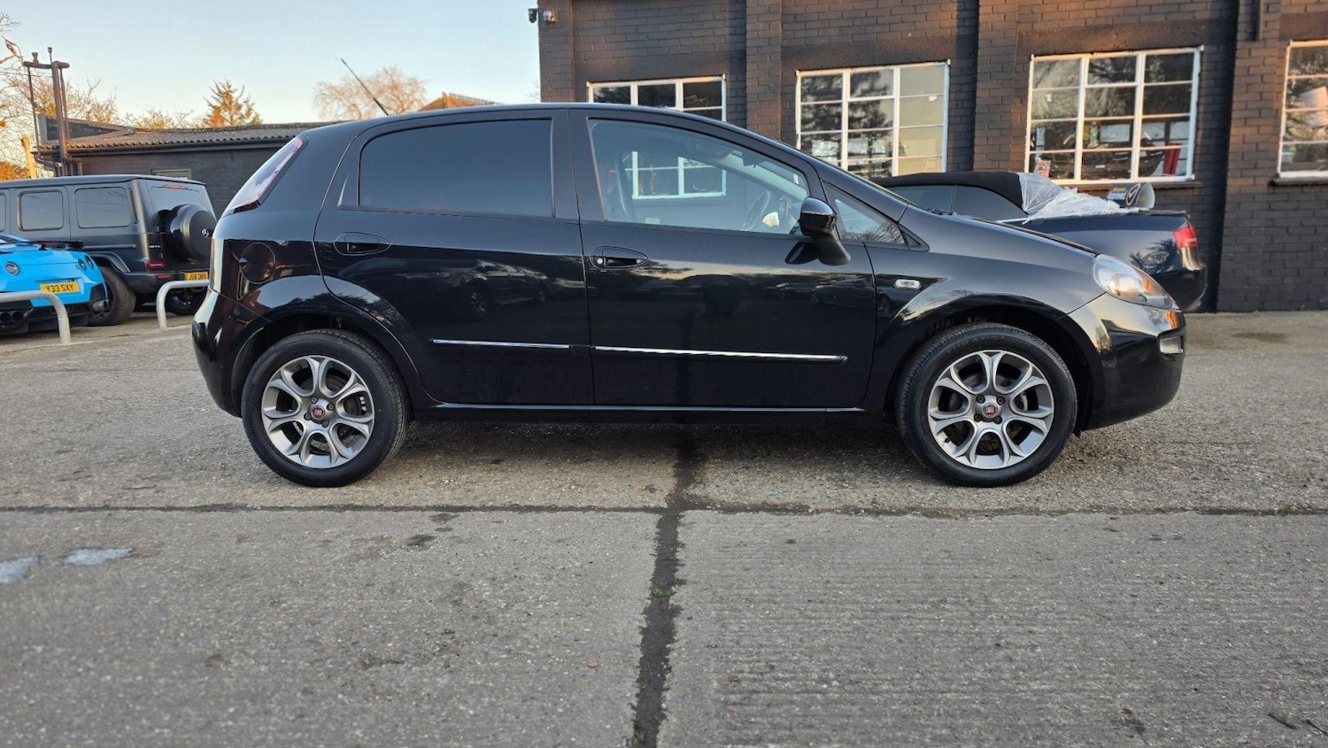 Used Fiat Punto 2015 for sale - 76082778: Photo 21