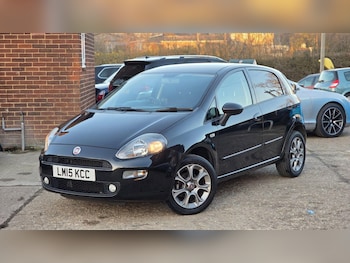 Used Fiat Punto 2015 for sale - 76082778: Photo 3
