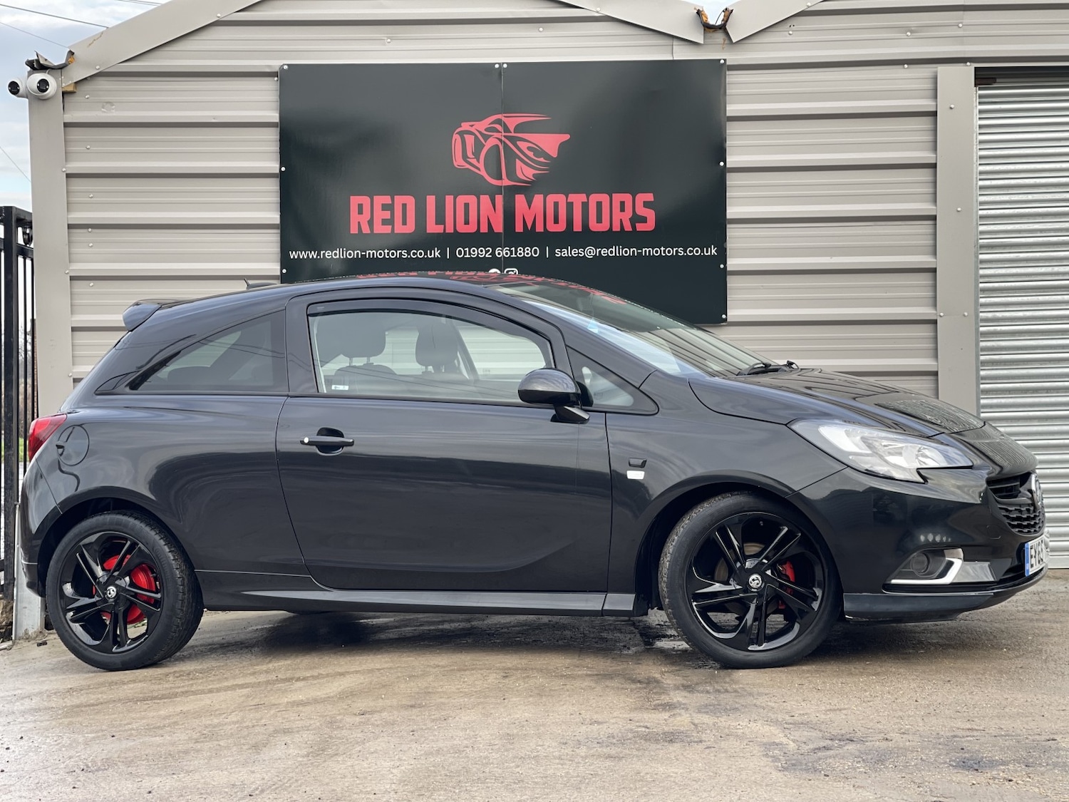 Used Vauxhall Corsa 2015 for sale - 77241859: Photo 3