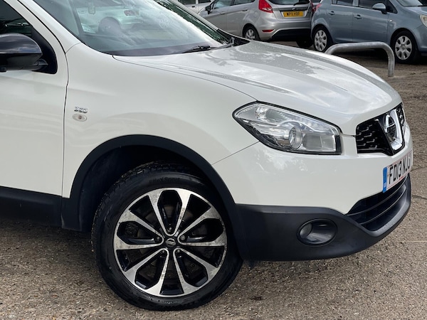 Used Nissan Qashqai 2013 for sale - 76035549: Photo 4