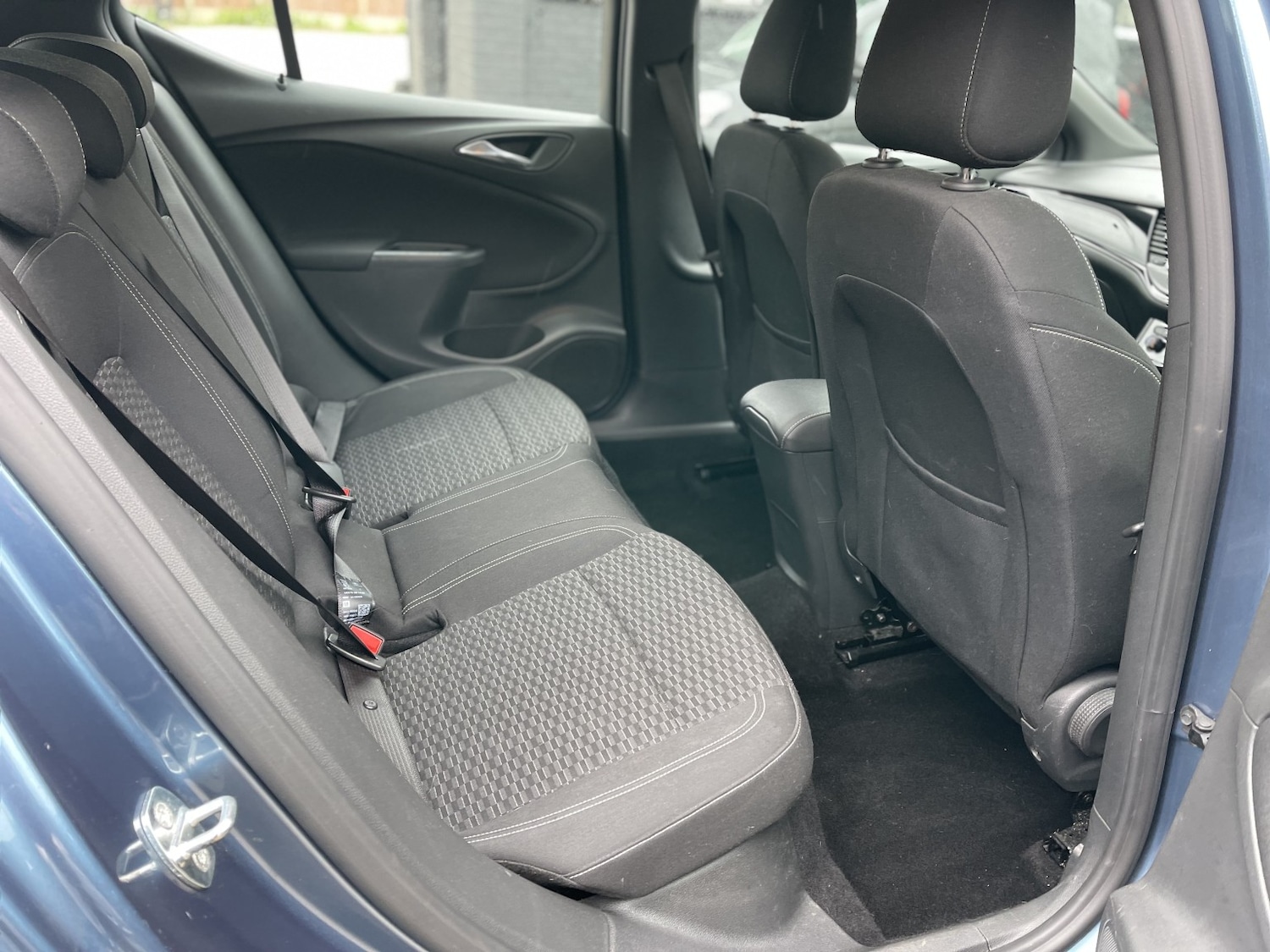 Used Vauxhall Astra 2017 for sale - 78135070: Photo 48