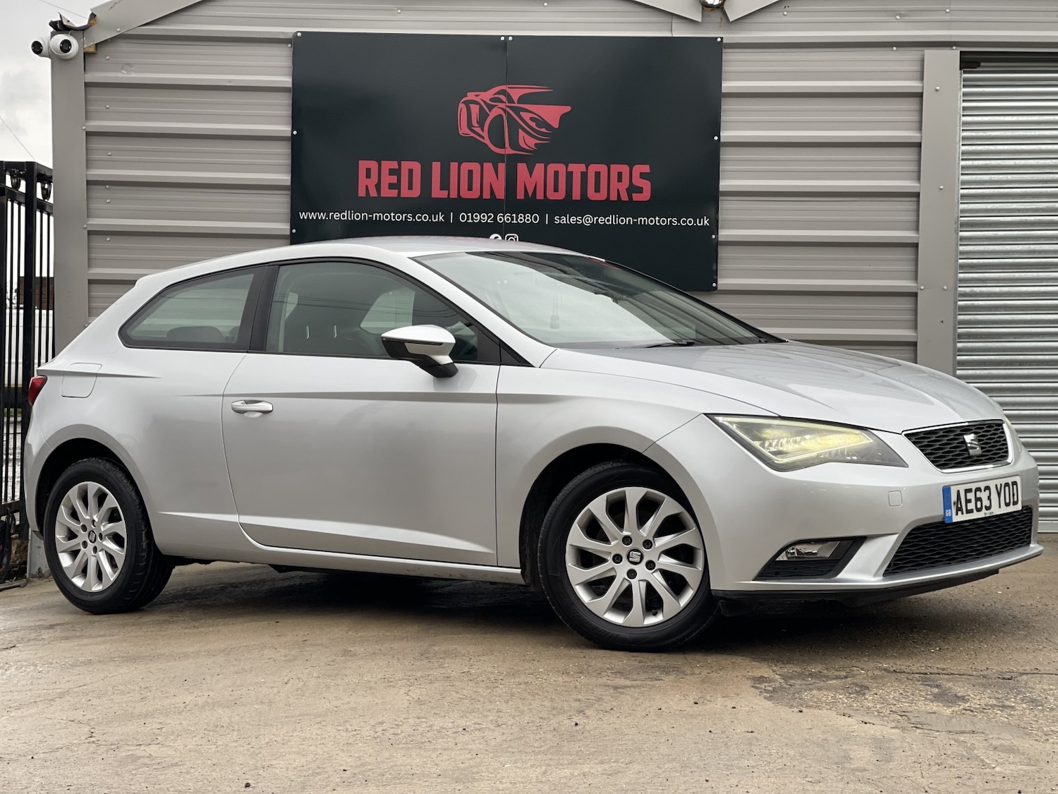 Used SEAT Leon 2013 for sale - 77303812: Photo 2