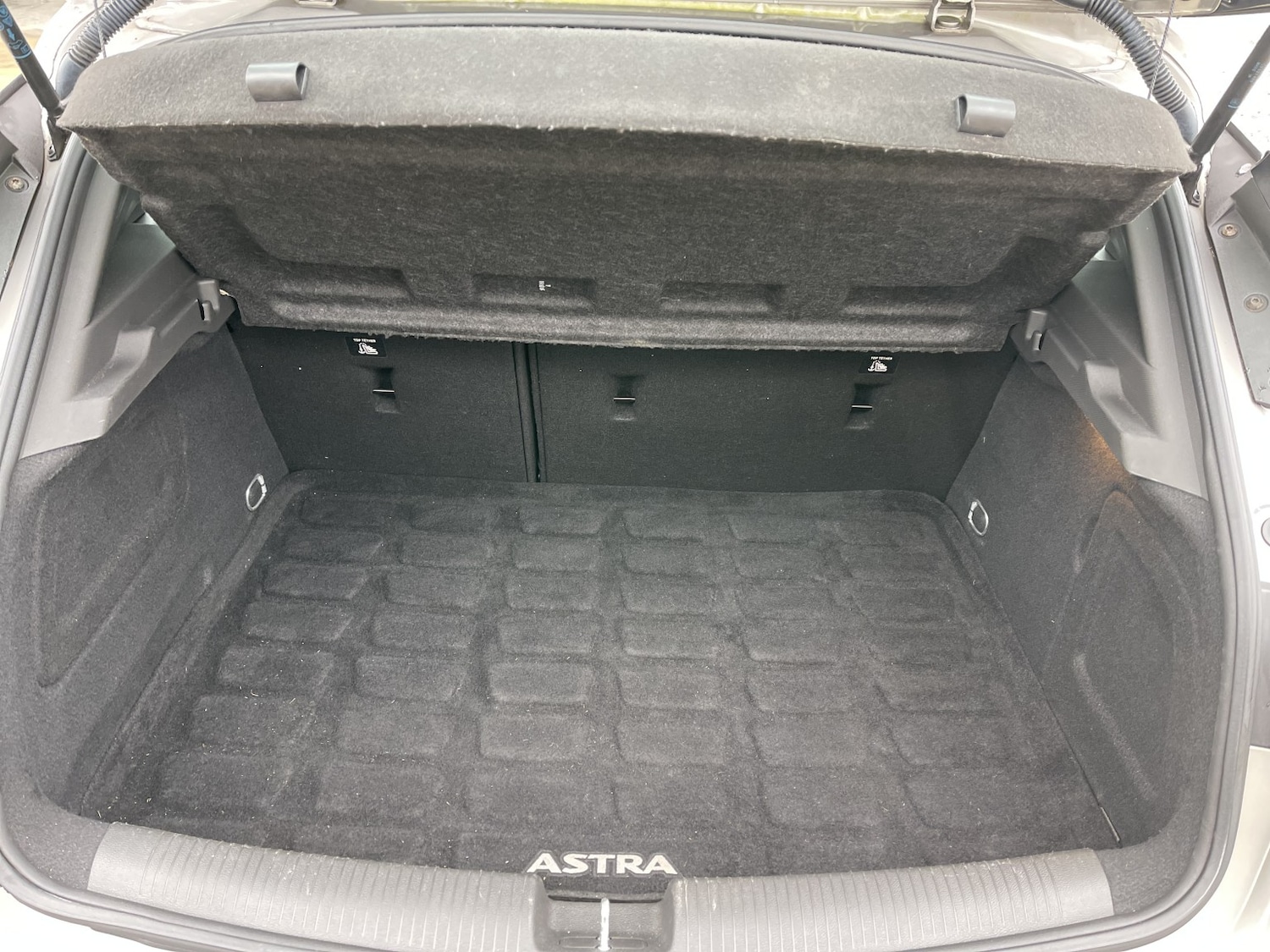 Used Vauxhall Astra 2016 for sale - 77478040: Photo 40