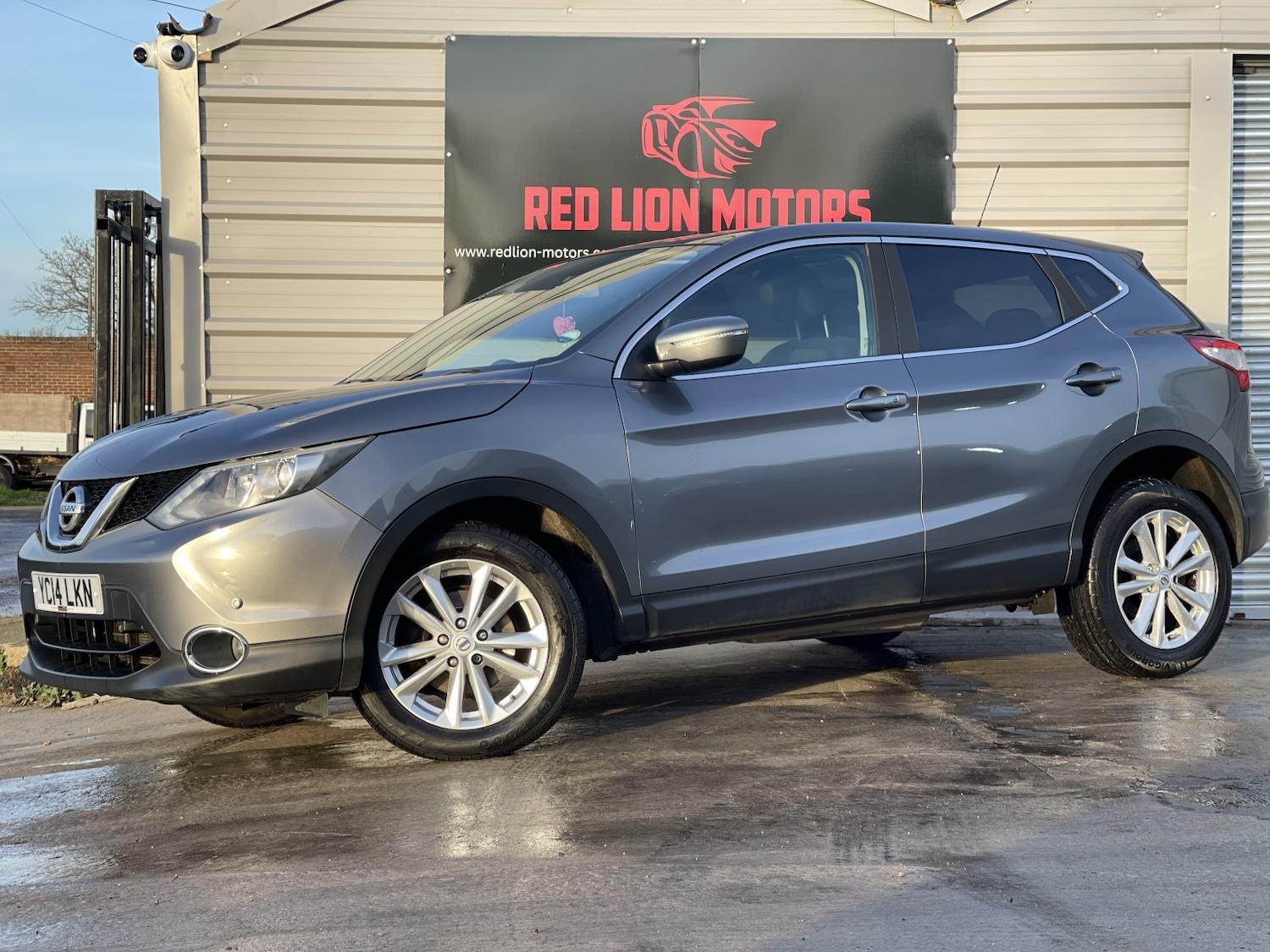 Used Nissan Qashqai 2014 for sale - 76941802: Photo 10