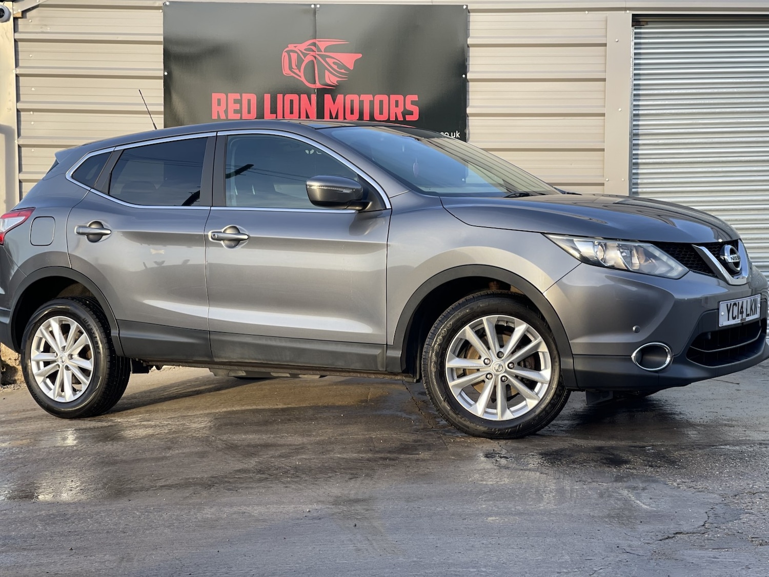 Used Nissan Qashqai 2014 for sale - 76941802: Photo 3