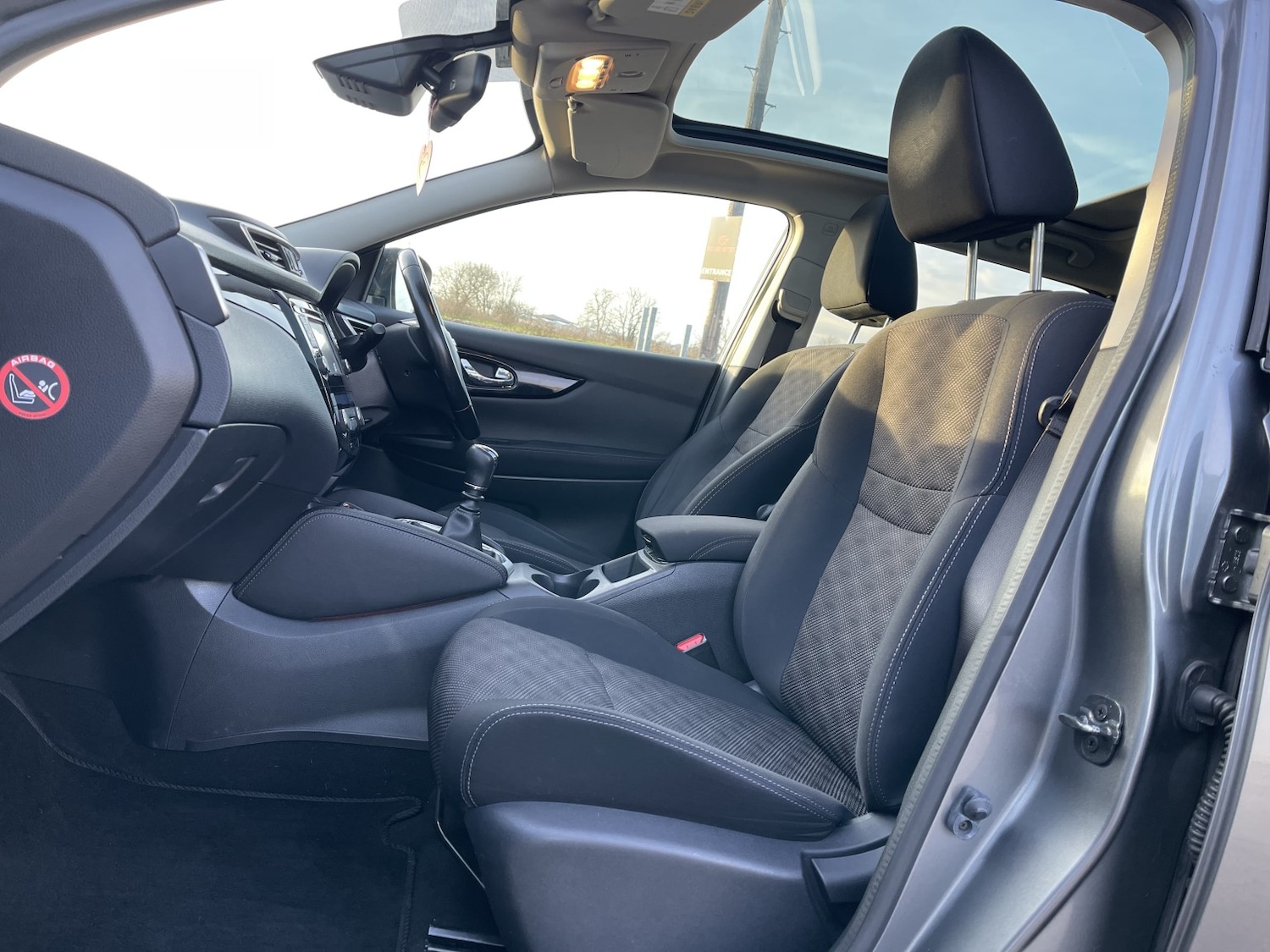 Used Nissan Qashqai 2014 for sale - 76941802: Photo 31