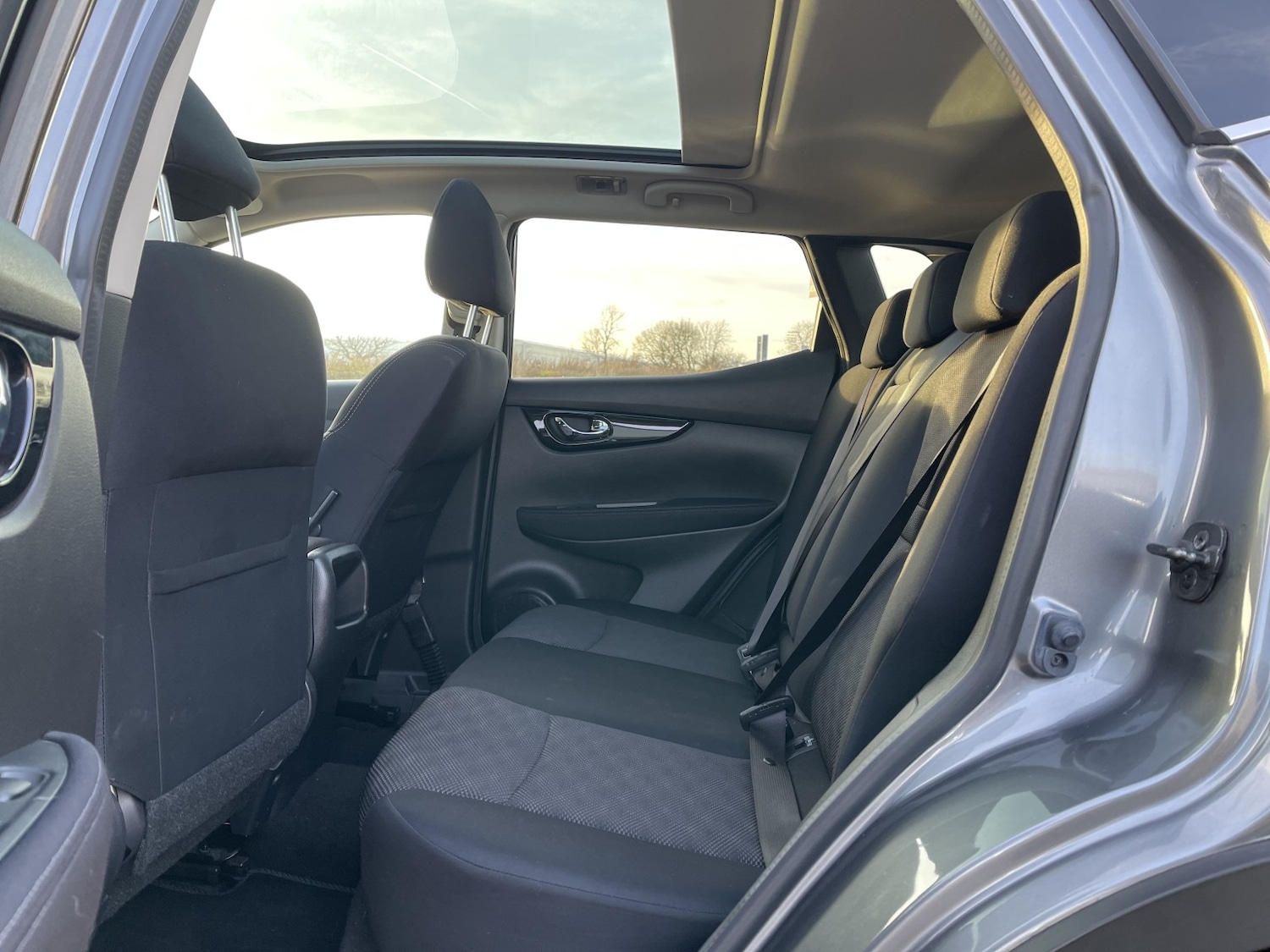 Used Nissan Qashqai 2014 for sale - 76941802: Photo 38