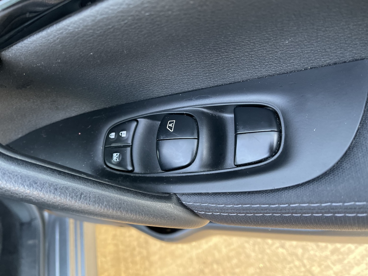 Used Nissan Qashqai 2014 for sale - 76941802: Photo 47