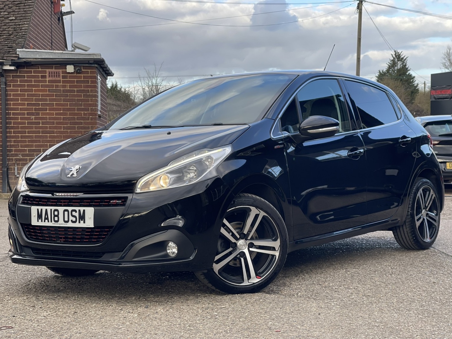 Used Peugeot 208 2018 for sale - 77836849: Photo 11