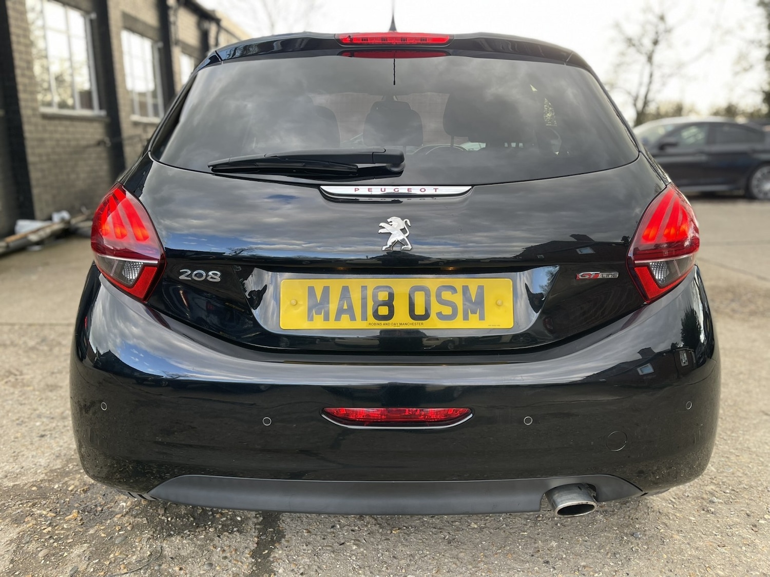 Used Peugeot 208 2018 for sale - 77836849: Photo 27