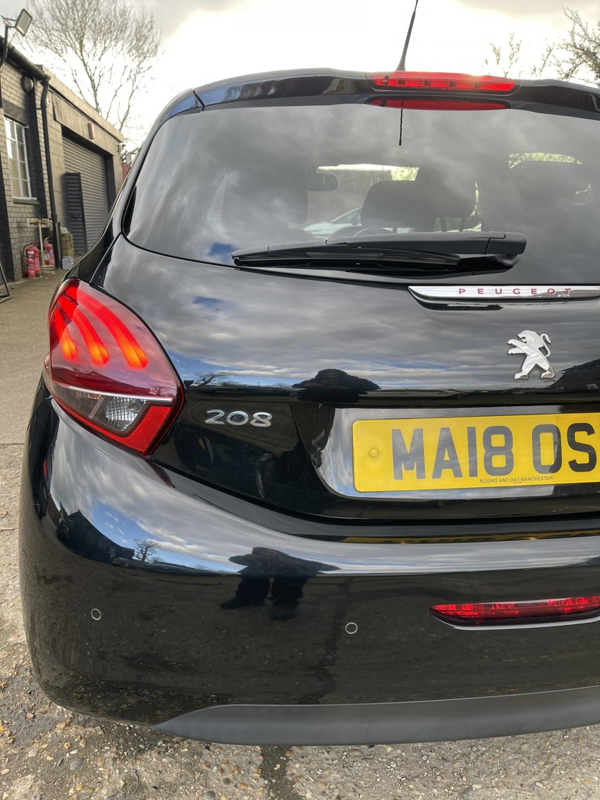 Used Peugeot 208 2018 for sale - 77836849: Photo 29