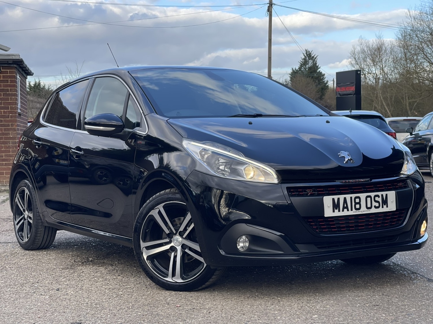 Used Peugeot 208 2018 for sale - 77836849: Photo 3