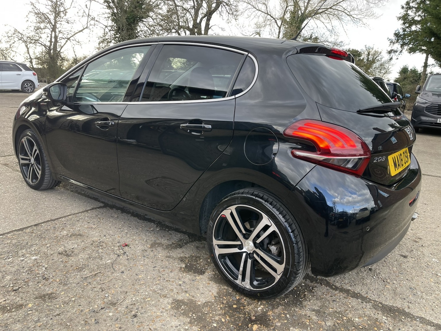 Used Peugeot 208 2018 for sale - 77836849: Photo 30