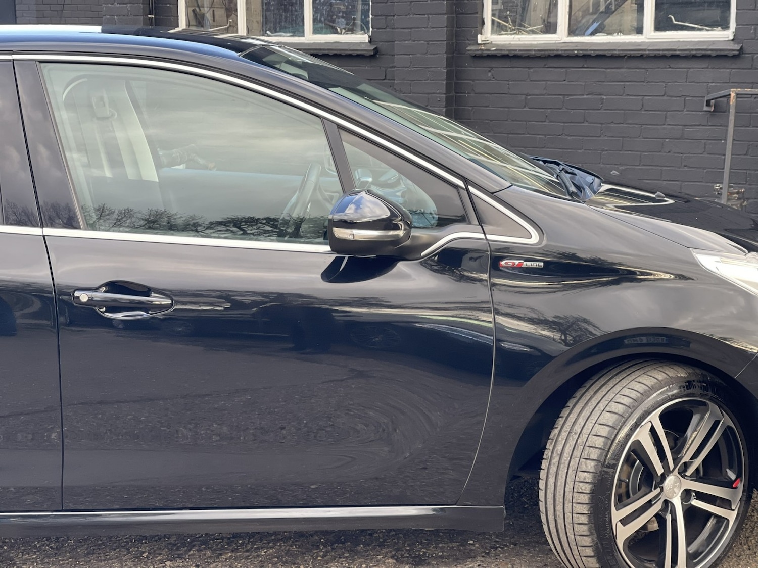 Used Peugeot 208 2018 for sale - 77836849: Photo 7