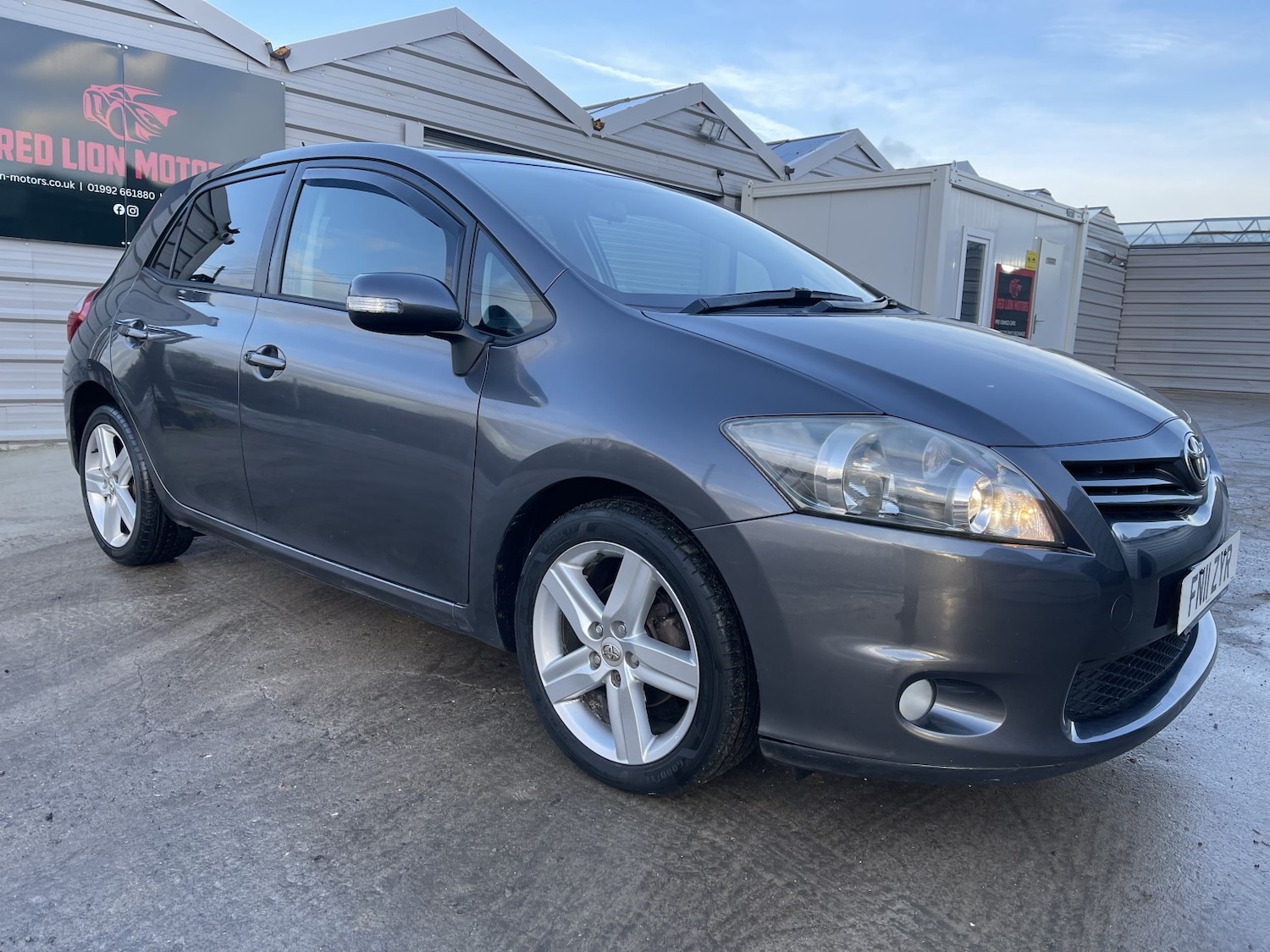 Used Toyota Auris 2011 for sale - 77357291: Photo 19