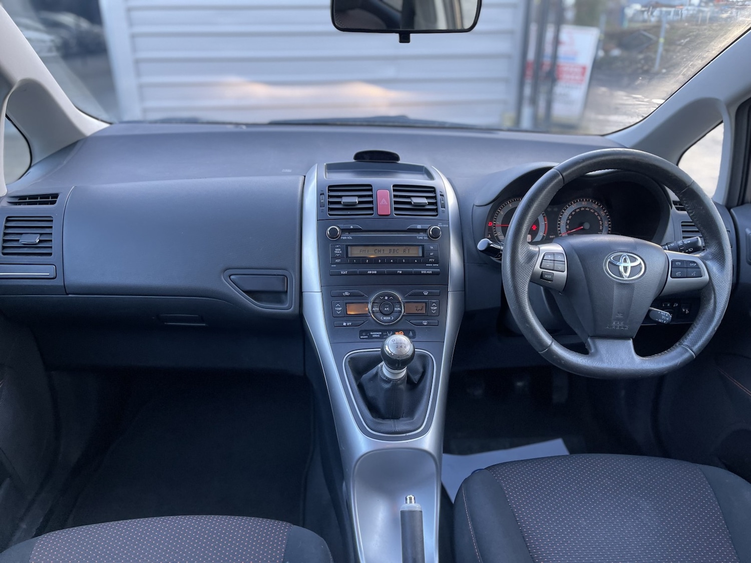 Used Toyota Auris 2011 for sale - 77357291: Photo 37