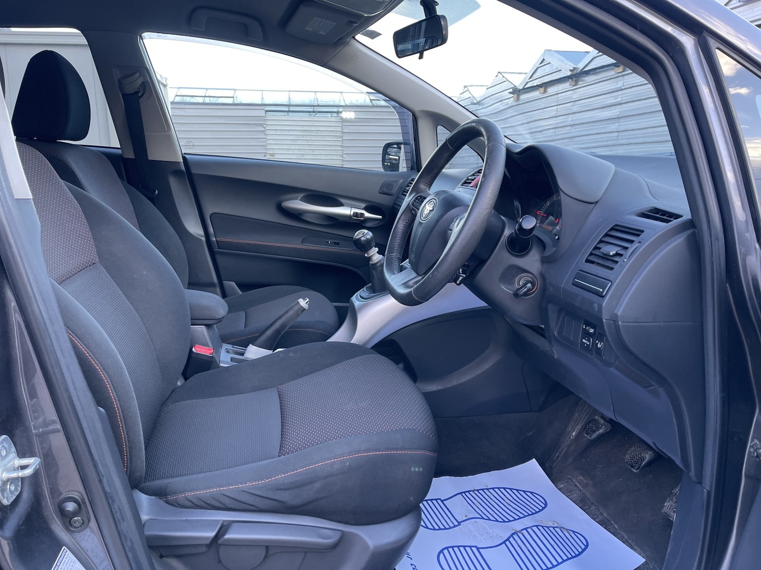 Used Toyota Auris 2011 for sale - 77357291: Photo 50