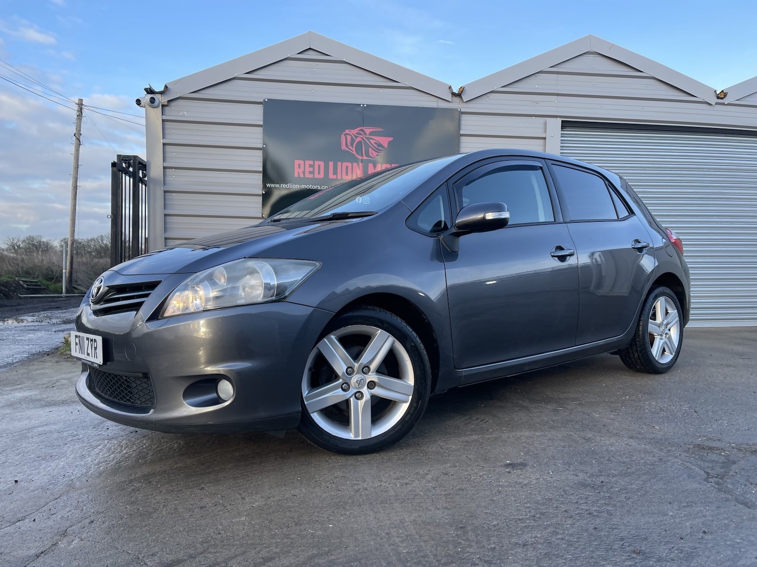 Used Toyota Auris 2011 for sale - 77357291: Photo 9