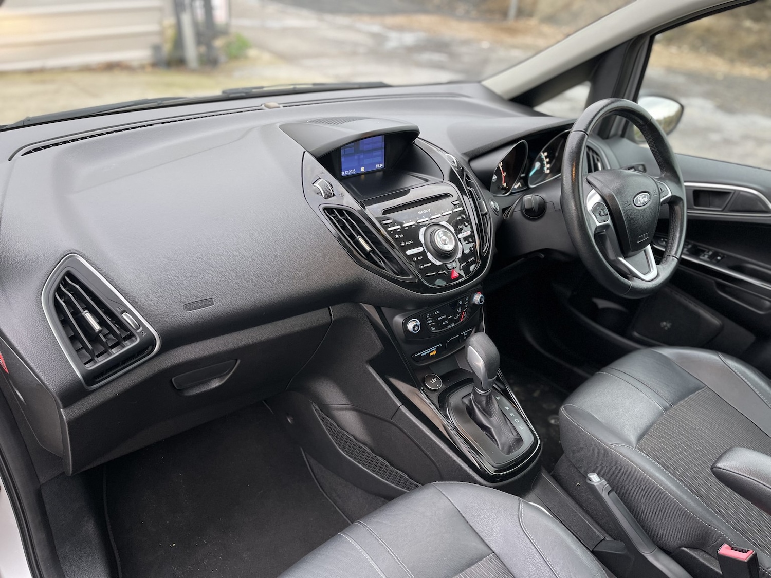 Used Ford B-MAX 2015 for sale - 77001552: Photo 17