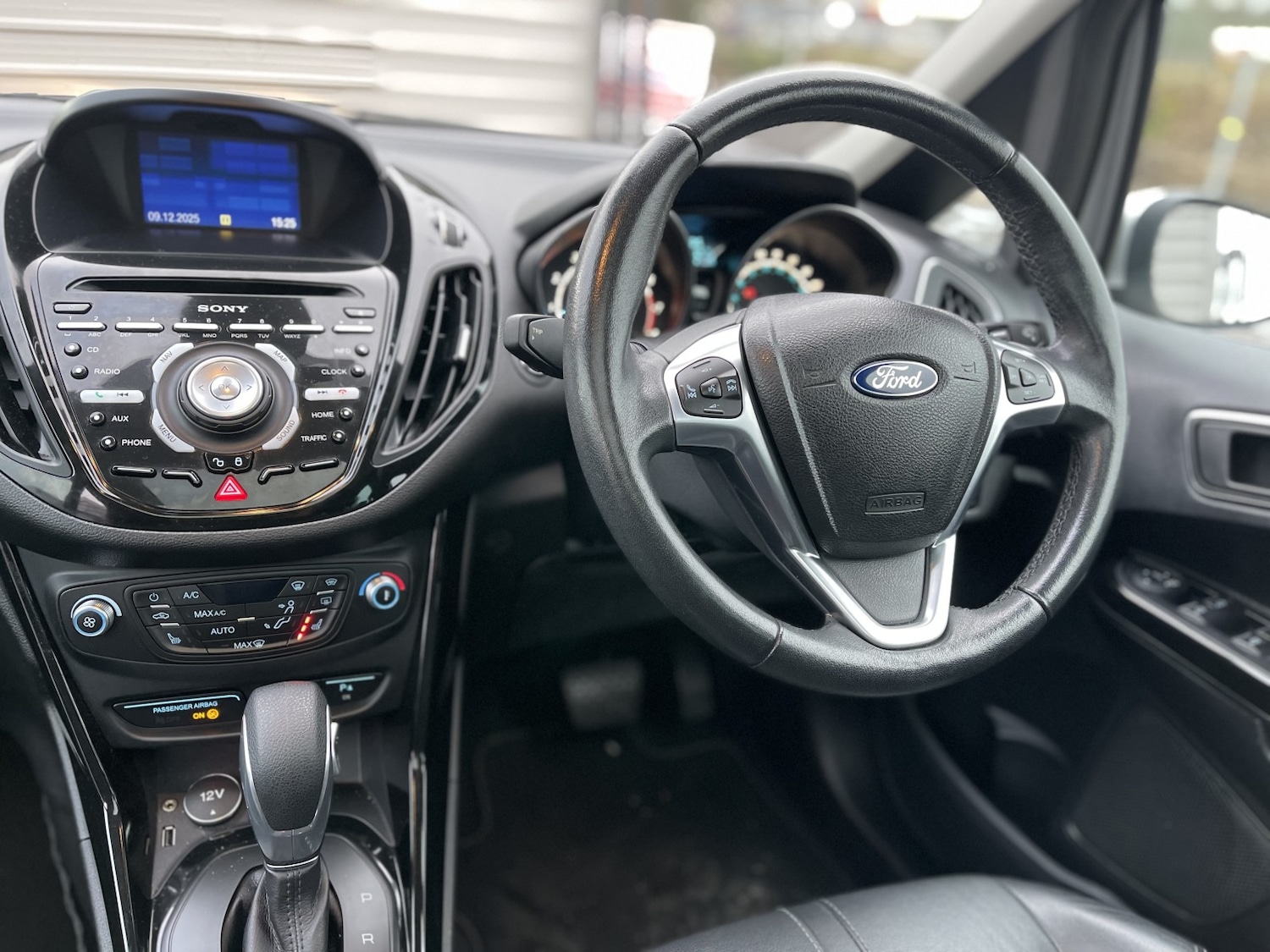 Used Ford B-MAX 2015 for sale - 77001552: Photo 31