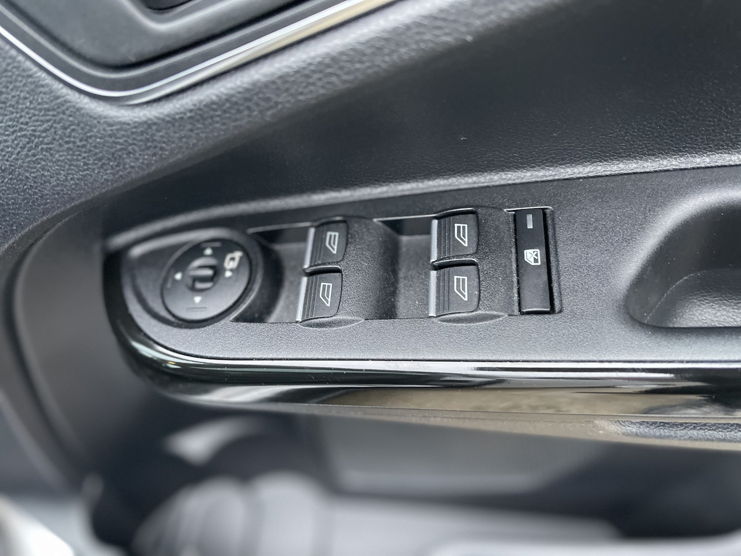 Used Ford B-MAX 2015 for sale - 77001552: Photo 34