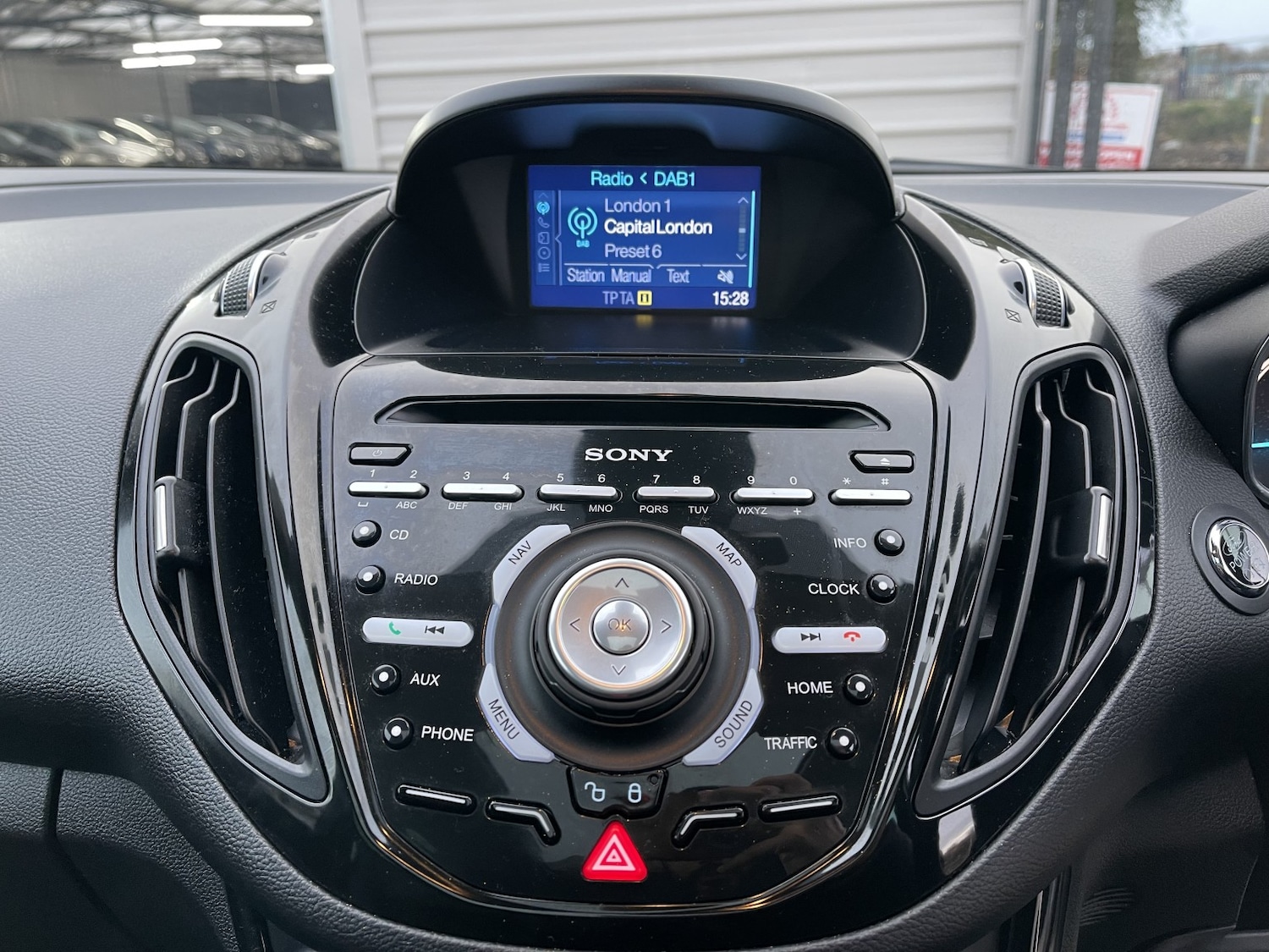 Used Ford B-MAX 2015 for sale - 77001552: Photo 39