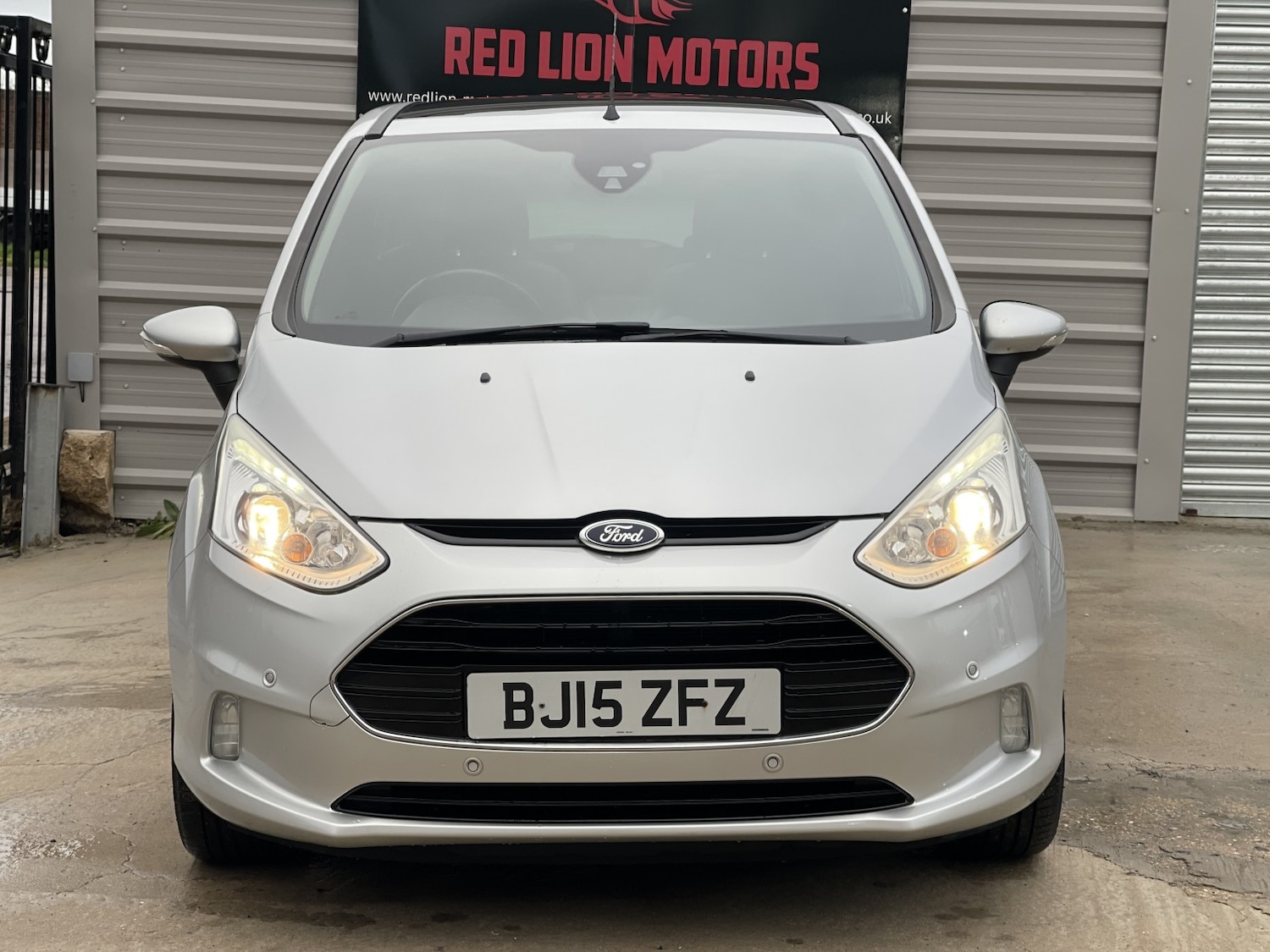 Used Ford B-MAX 2015 for sale - 77001552: Photo 9