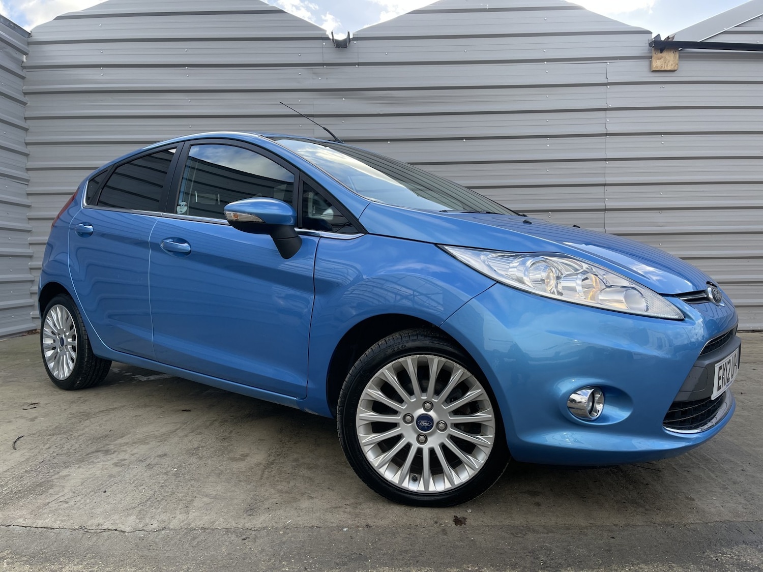 Used Ford Fiesta 2012 for sale - 76725598: Photo 2
