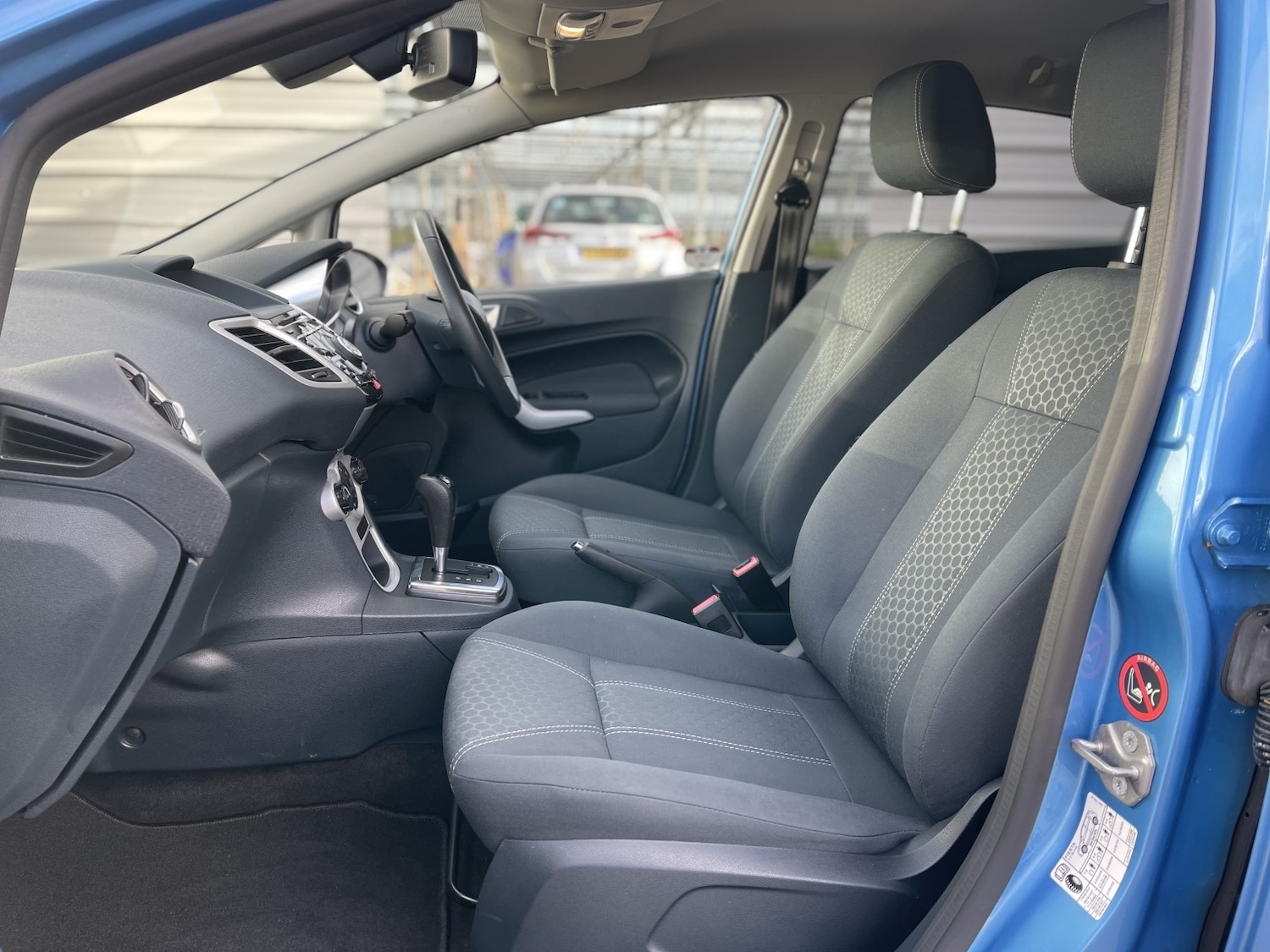 Used Ford Fiesta 2012 for sale - 76725598: Photo 32