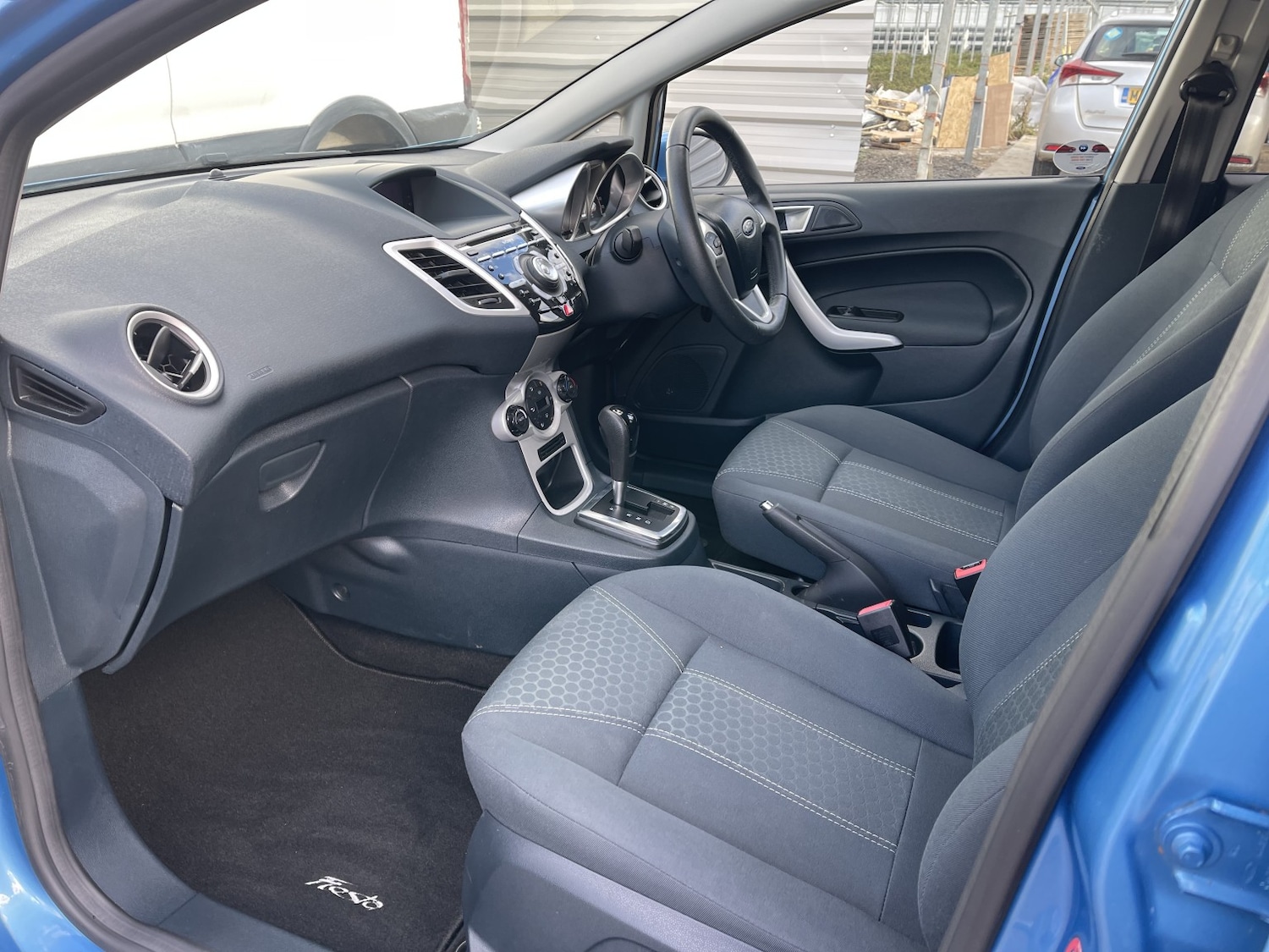 Used Ford Fiesta 2012 for sale - 76725598: Photo 33