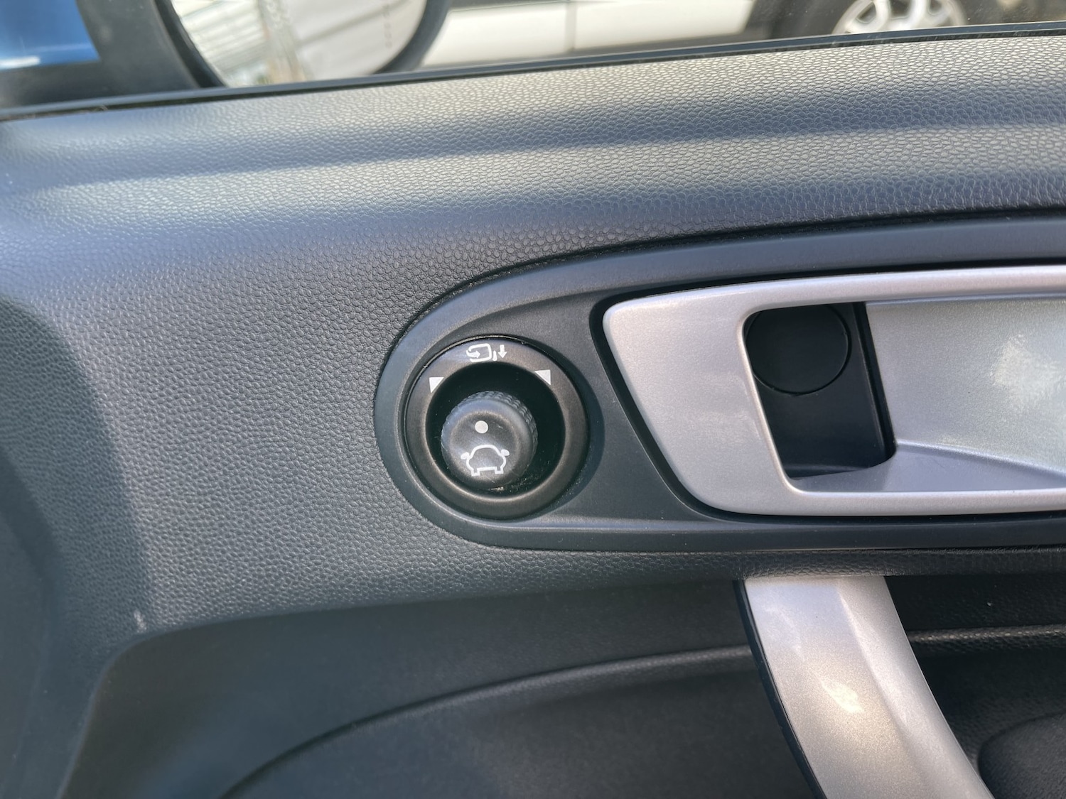 Used Ford Fiesta 2012 for sale - 76725598: Photo 48