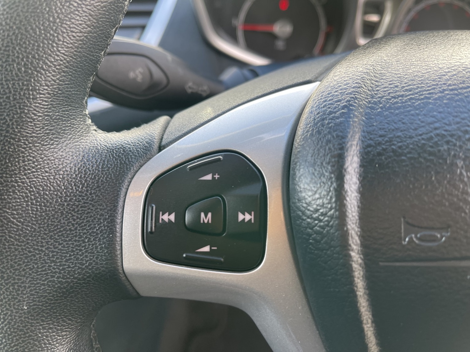 Used Ford Fiesta 2012 for sale - 76725598: Photo 54