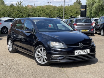 Used Volkswagen Golf 2017 for sale - 79121165: Photo
