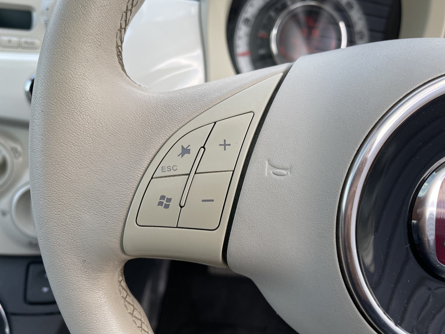 Used Fiat 500 2012 for sale - 76571263: Photo 40