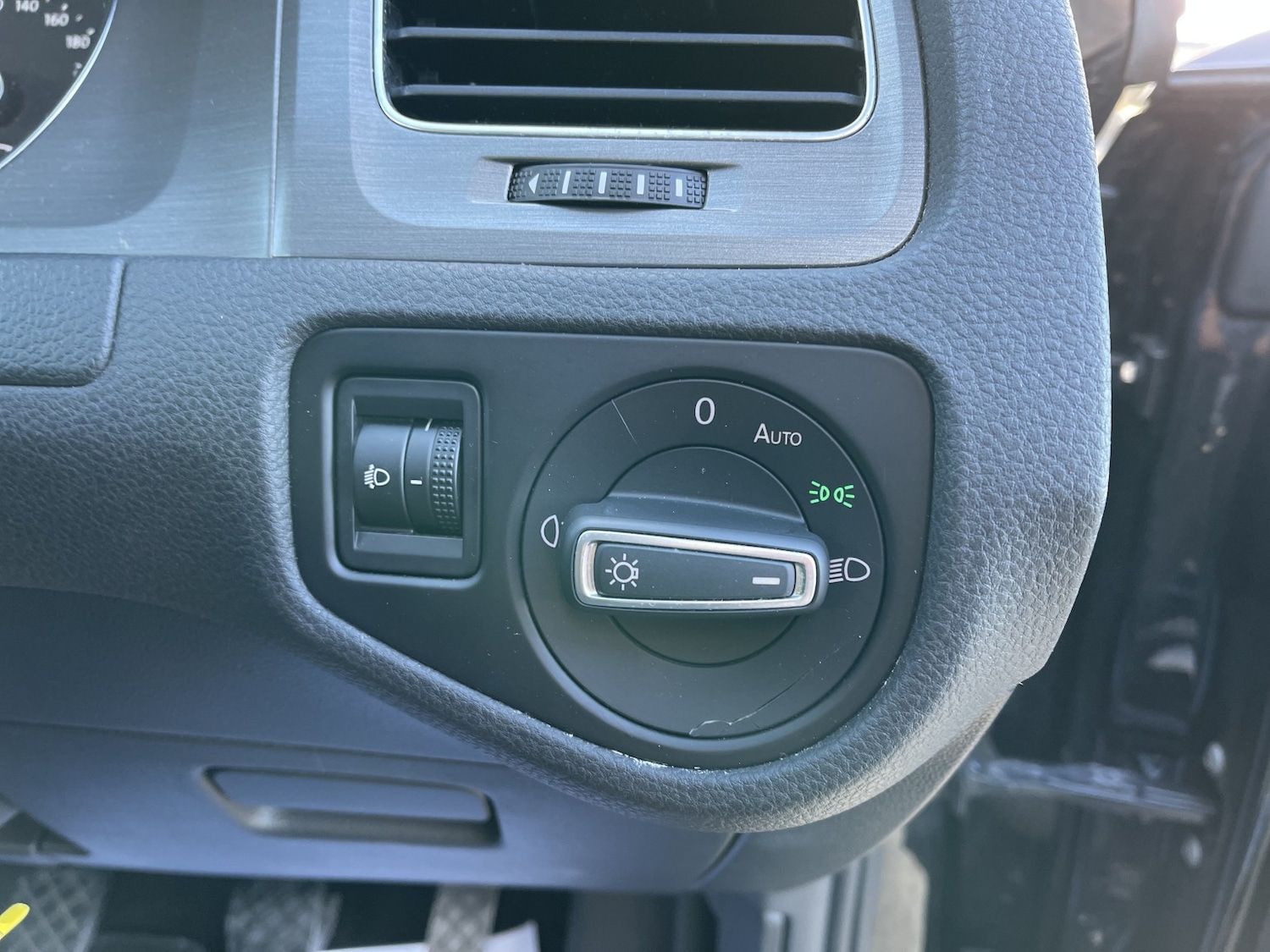 Used Volkswagen Golf 2013 for sale - 77173198: Photo 44