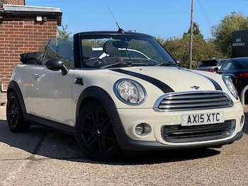 Used MINI Convertible 2015 for sale - 76019674: Photo