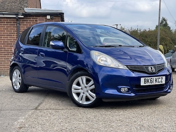 Used Honda Jazz 2011 for sale - 76093748: Photo 2