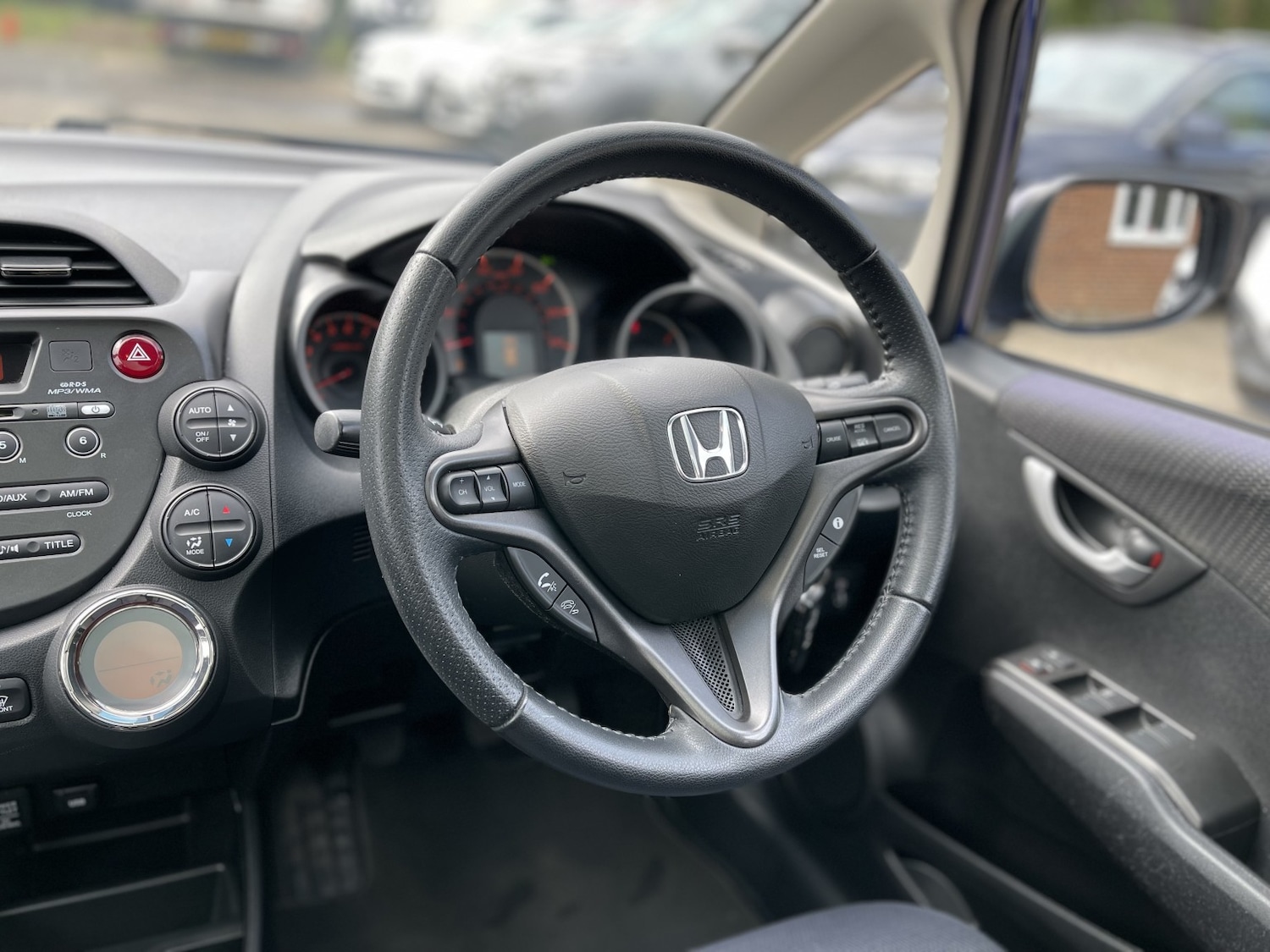 Used Honda Jazz 2011 for sale - 76093748: Photo 40