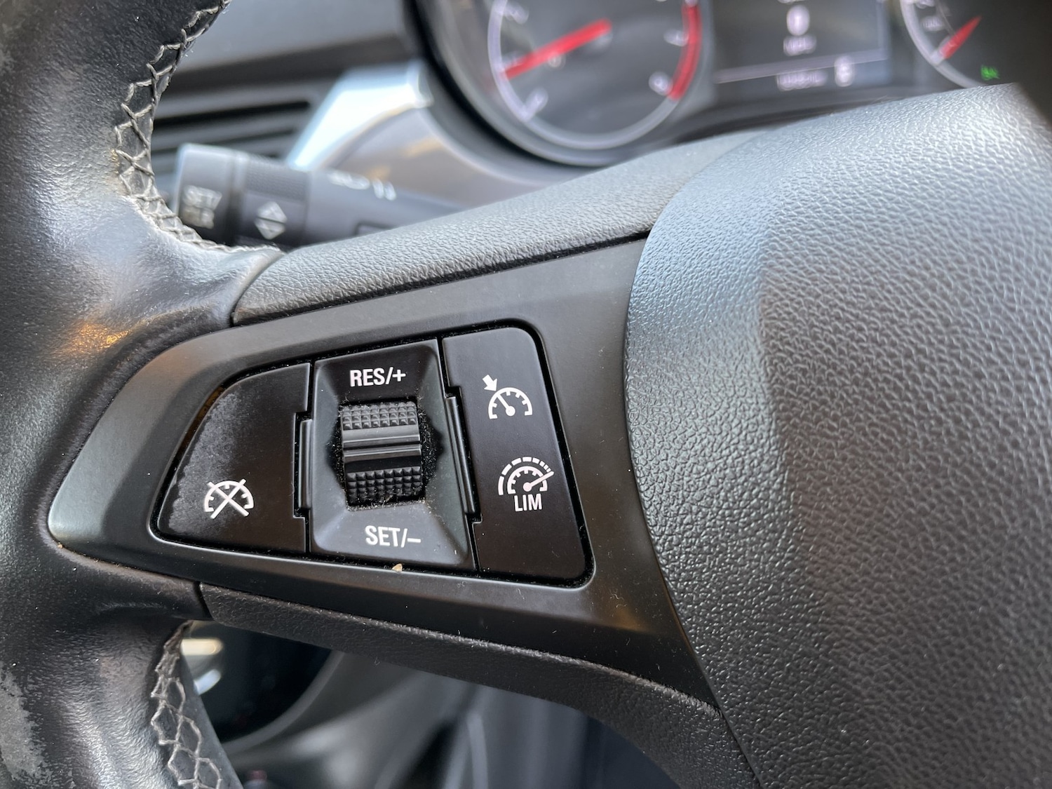 Used Vauxhall Corsa 2018 for sale - 77014764: Photo 40