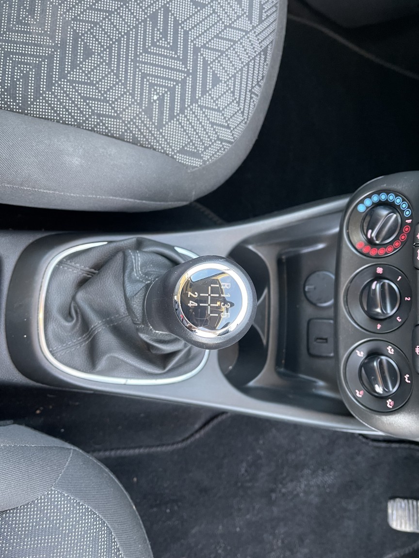 Used Vauxhall Corsa 2018 for sale - 77014764: Photo 48