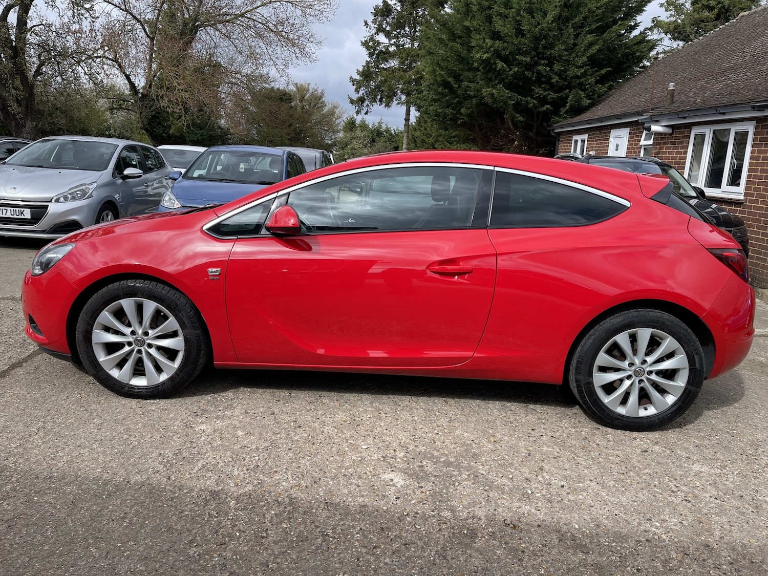 Used Vauxhall Astra GTC 2015 for sale - 78077845: Photo 32