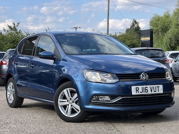 Used Volkswagen Polo 2016 for sale - 79156611: Photo