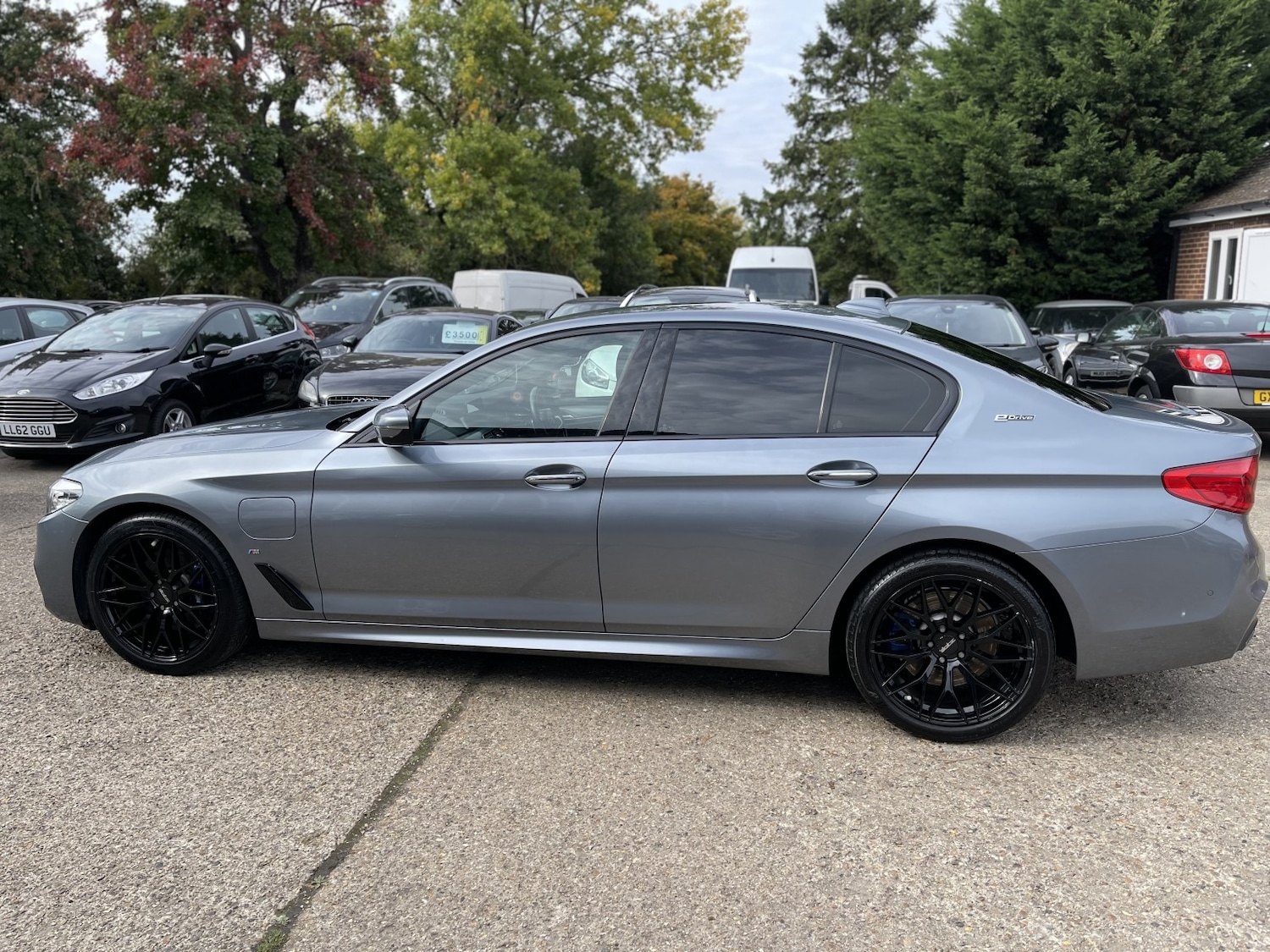 Used BMW 5 Series 2018 for sale - 76149210: Photo 32
