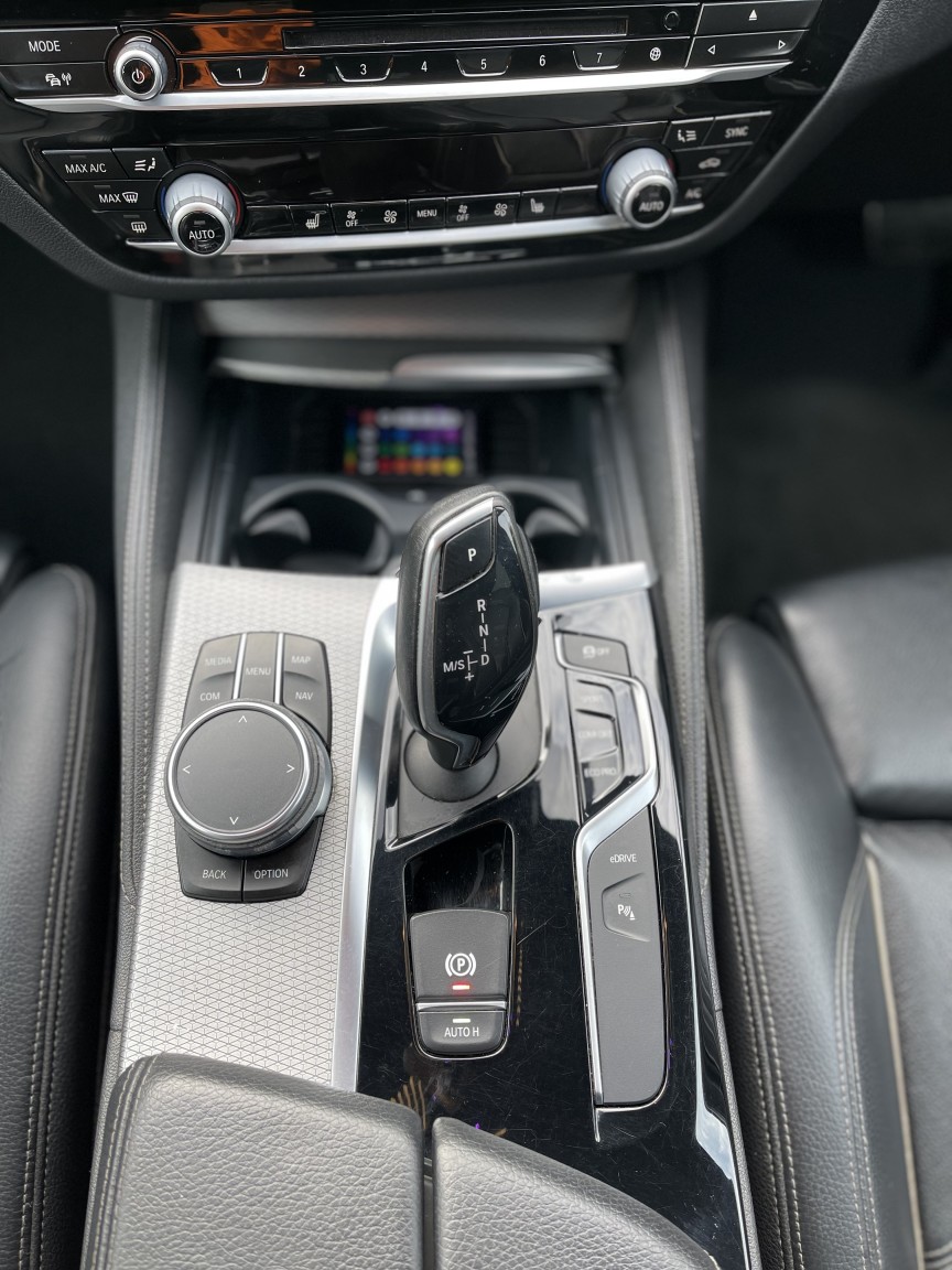 Used BMW 5 Series 2018 for sale - 76149210: Photo 39